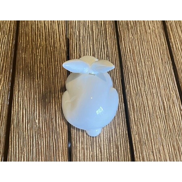 Vintage Dept 56 Porcelain White Bunny Figurine EASTER Rabbit - Picture 7 of 12
